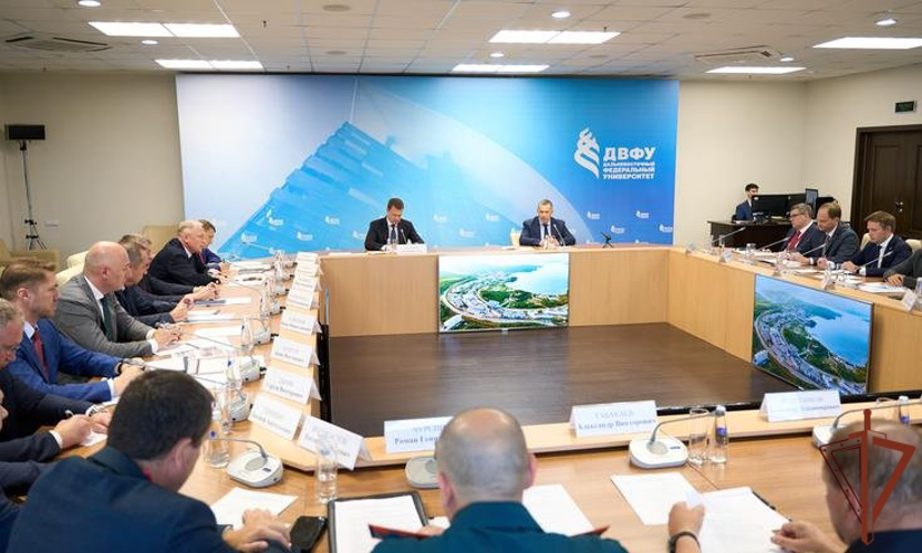 Генерал-лейтенант Александр Решетников принял участие в совещании Оргкомитета XI ВЭФ во Владивостоке