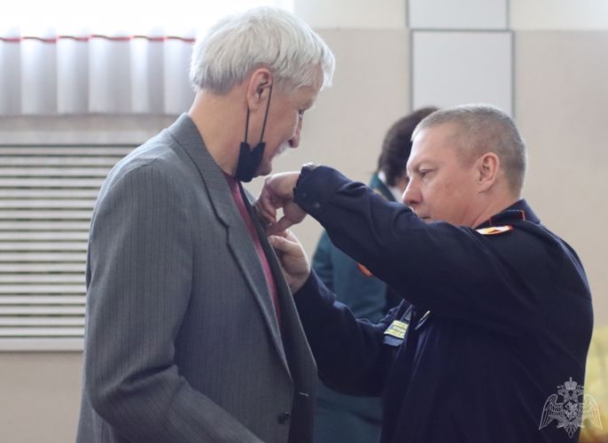 Начальник Управления Росгвардии по Приморскому краю поздравил ветеранов с Днем войск национальной гвардии России 