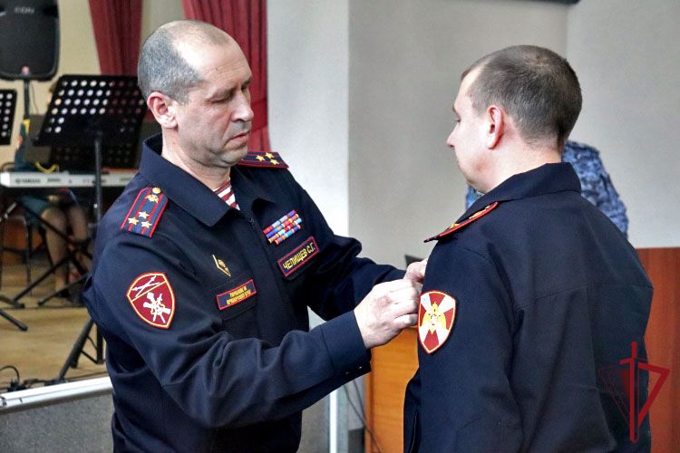 Во Владивостоке в Управлении Росгвардии по Приморскому краю состоялось собрание, посвященное празднованию 23 февраля
