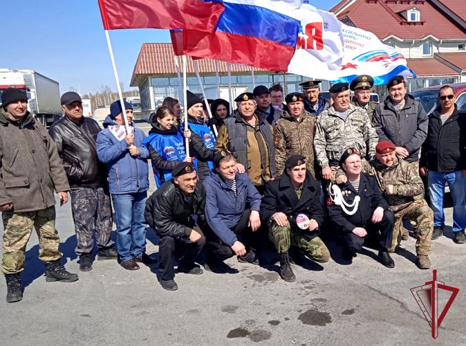 Продолжается автопробег «Дорога к Победе» с участием ветеранов СОБР Управления Росгвардии по Приморскому краю