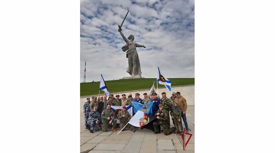 Участники автопробега «Дорога к Победе» проехали Челябинск, Тольятти и прибыли в Волгоград