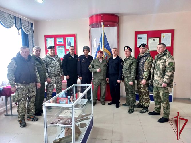 Продолжается автопробег Владивосток-Донецк, организованный ветеранами Росгвардии