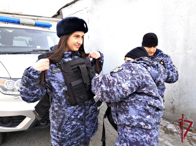 В Приморье журналисты издания «Золотой мост» на один день стали сотрудниками пресс-службы Росгвардии
