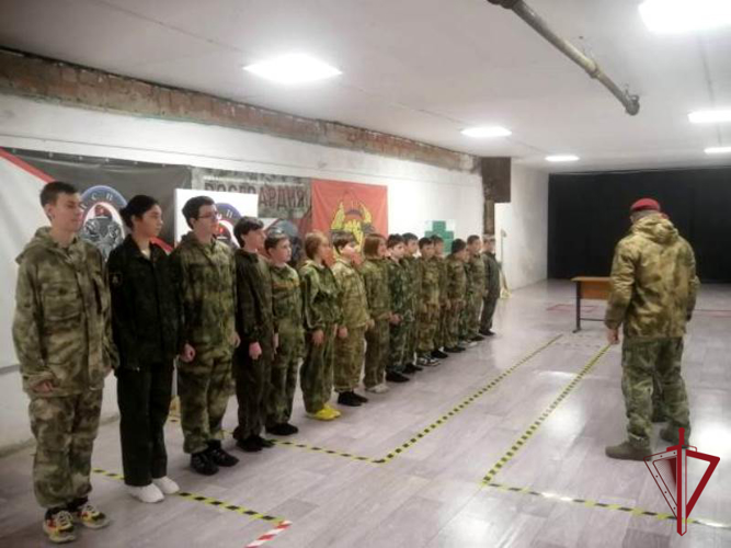 В Приморье прошли соревнования по стрельбе среди воспитанников движения «Гвардейская смена»