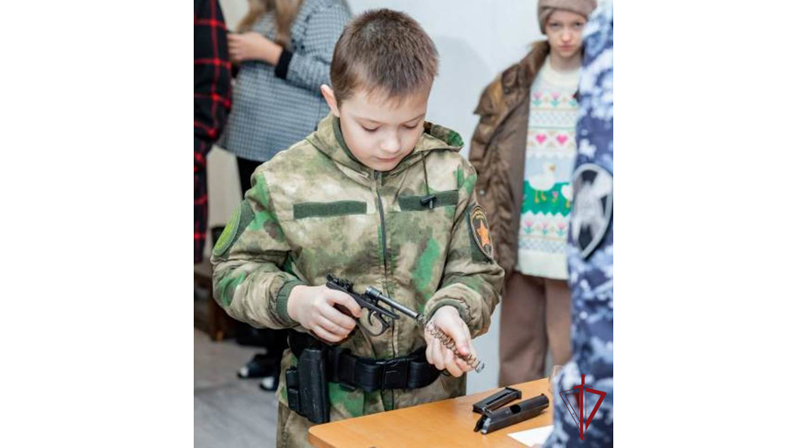 В Приморье прошли соревнования по стрельбе среди воспитанников движения «Гвардейская смена»
