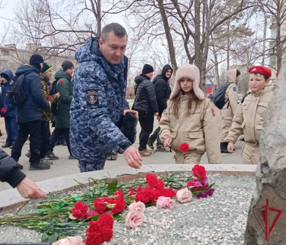 В Приморье росгвардейцы приняли участие в мероприятиях, посвященных 35-летию вывода войск из Афганистана