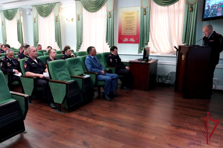Во Владивостоке обсудили меры безопасности в период подготовки и проведения выборов Президента Российской Федерации