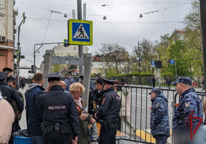 Во Владивостоке росгвардейцы приняли участие в мероприятиях, посвященных 79 годовщине Великой Победы  