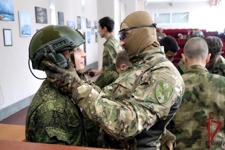 В Управление Росгвардии по Приморскому краю прошел день открытых дверей