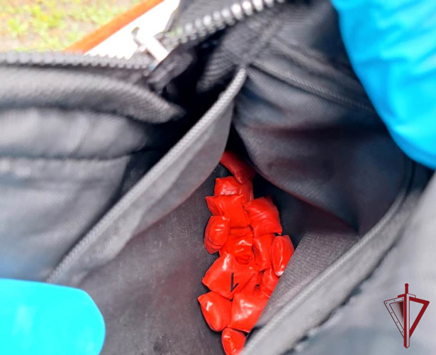 Сотрудники вневедомственной охраны Владивостока задержали подозреваемого в совершении наркопреступления  