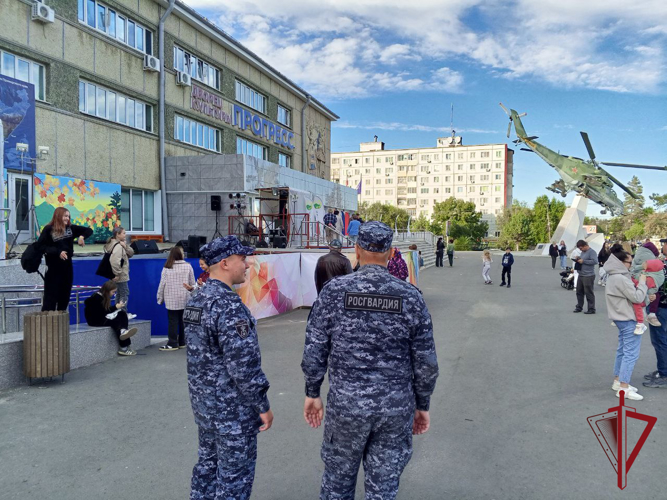 В Приморье сотрудники вневедомственной охраны обеспечили безопасность граждан во время праздничных мероприятий