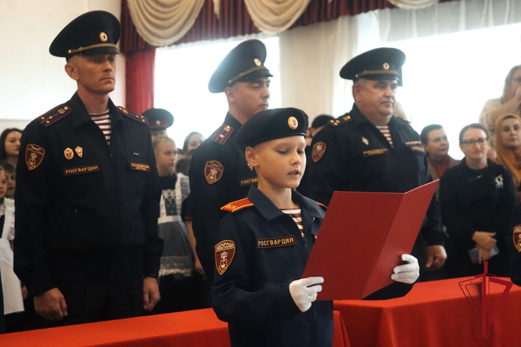 В Уссурийске впервые прозвучали клятвы кадетов Росгвардии