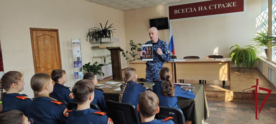 В Приморье росгвардейцы провели серию мероприятий, посвященных подвигу жителей блокадного Ленинграда