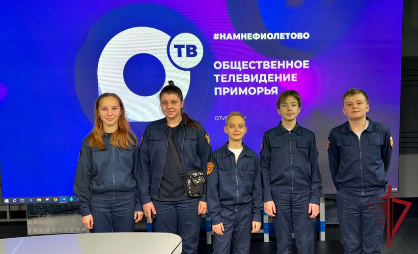 Кадеты Росгвардии побывали на экскурсии в здании телеканала «Общественное телевидение Приморья»