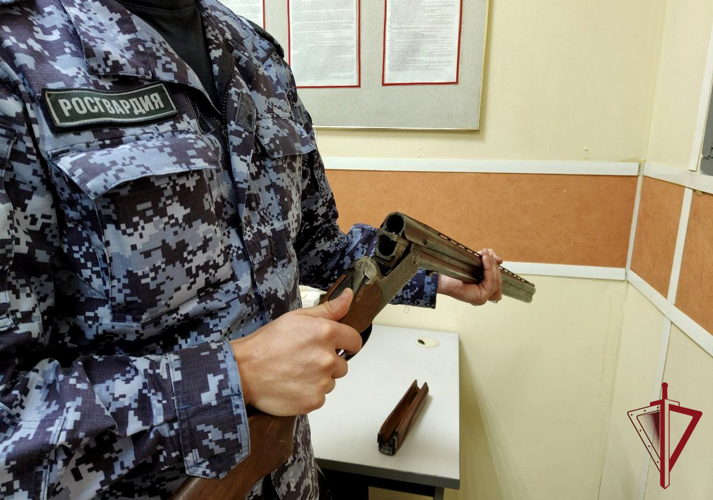В Приморском крае продолжается акция «Сдай оружие»  