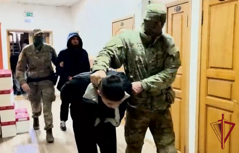 В Приморье при участии спецподразделений Росгвардии задержаны участники организованной преступной группы