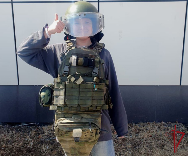 Юные кинологи из Владивостока побывали на экскурсии в ОМОН «Восход» в Уссурийске