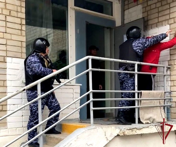 В Приморском крае сотрудники Росгвардии проверяют антитеррористическую защищенность пришкольных детских лагерей