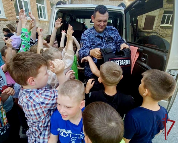 В Приморье стартовала акция «Каникулы с Росгвардией»