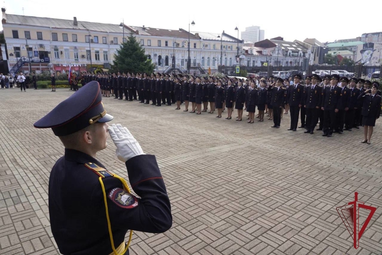 Начальник Управления Росгвардии по Приморскому краю принял участие в церемонии приведения к Присяге будущих полицейских