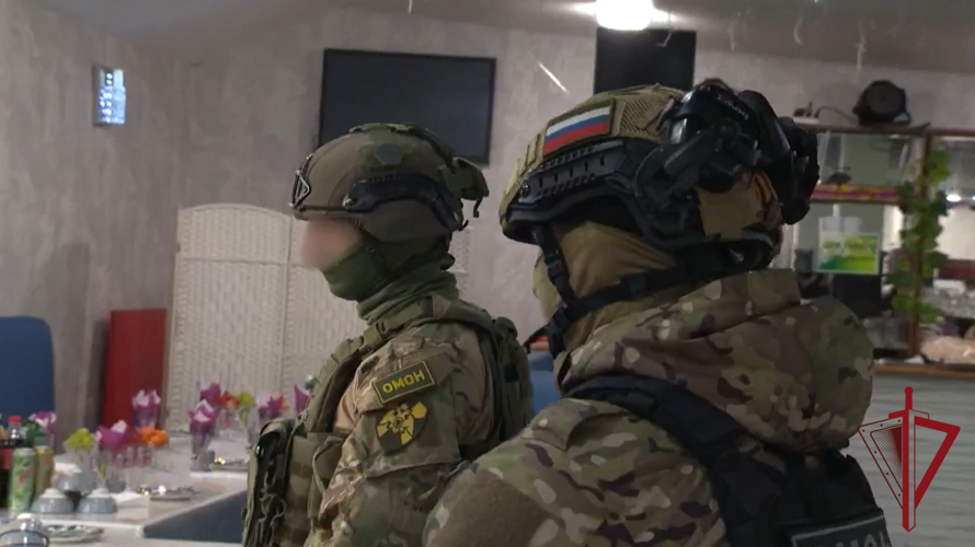 В Приморском крае при содействии ОМОН проходят рейды по выявлению нарушений миграционного законодательства