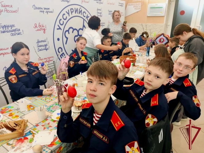 Кадеты Росгвардии в Приморье приняли участие в праздничных пасхальных мероприятиях