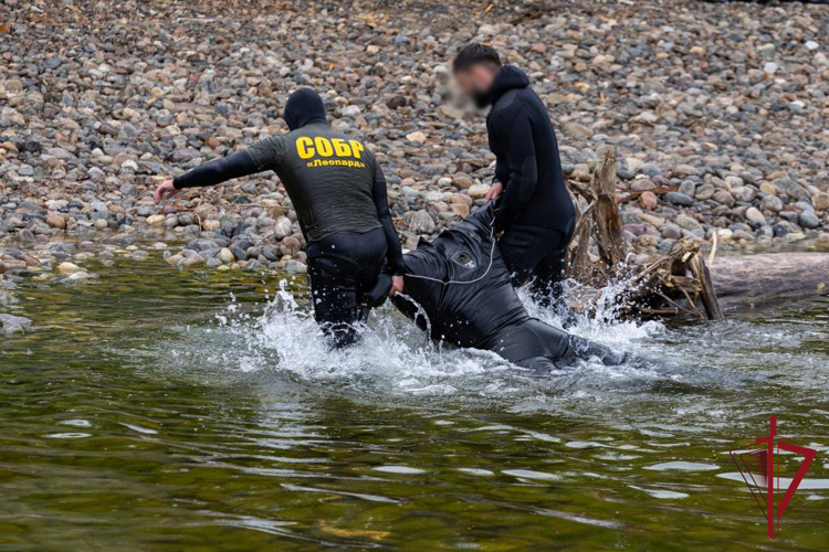 Команда из Приморского края заняла 1 место в соревнованиях среди водолазов Восточного округа Росгвардии
