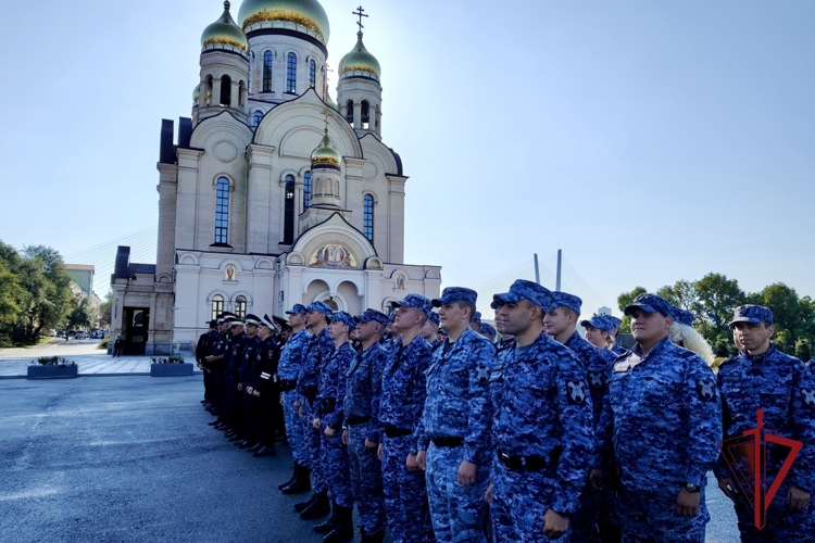 Во Владивостоке росгвардейцы пресекли три попытки хищения в магазинах