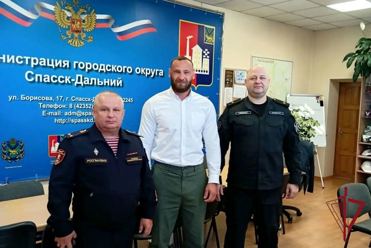 Продолжаются рабочие встречи руководства Управления Росгвардии по Приморскому краю с главами муниципальных образований